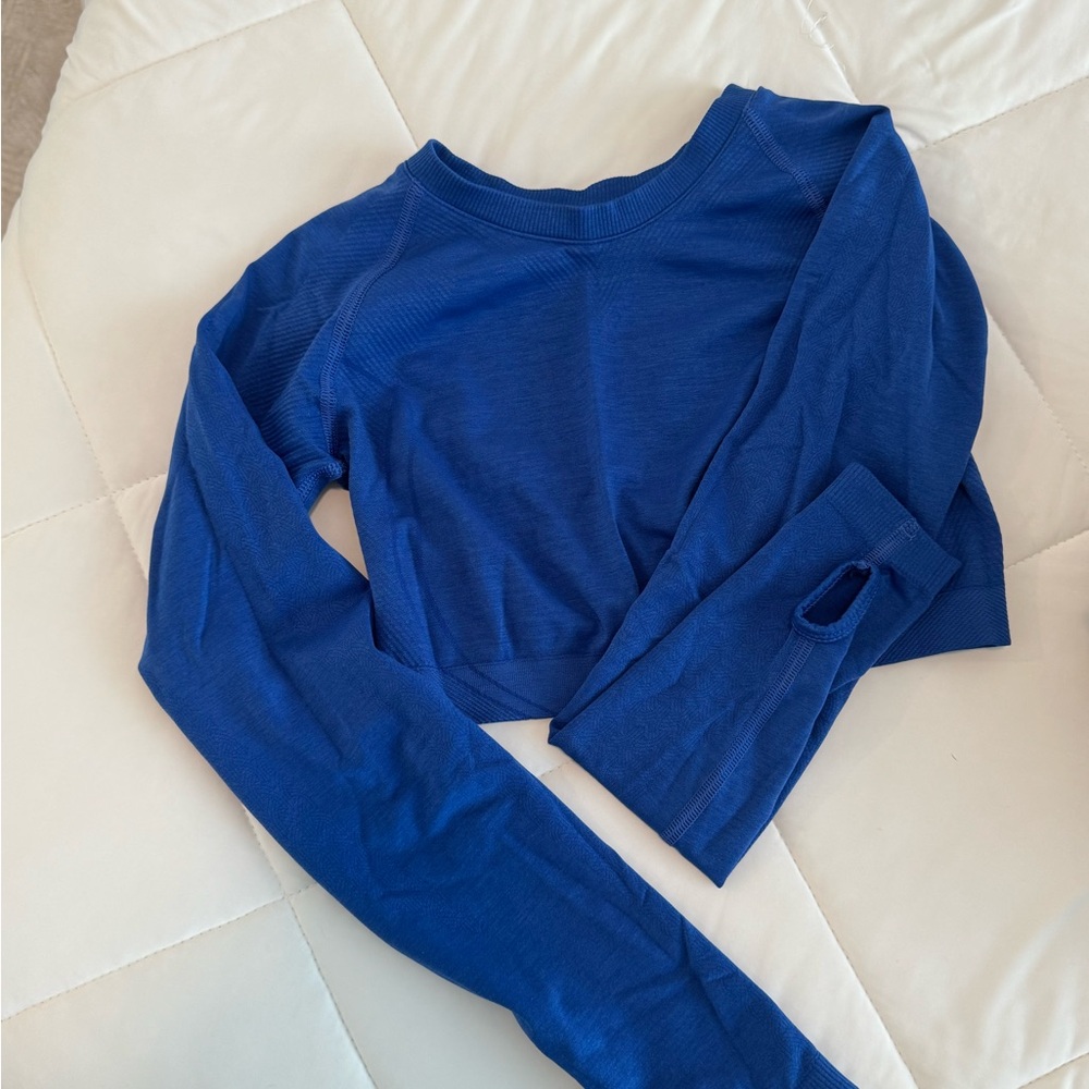 ALPHALETE BLUE CROP LONG SLEEVE